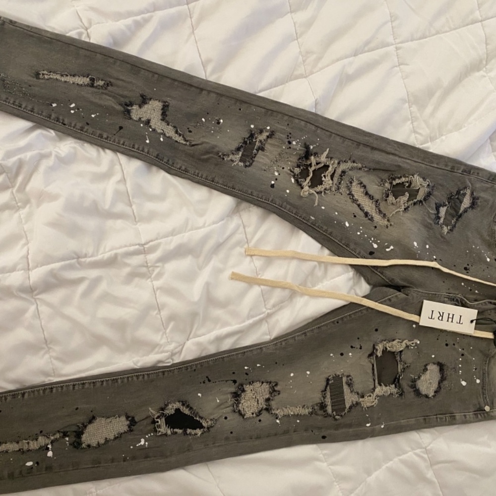 THRT Denim - Picture 2 of 4